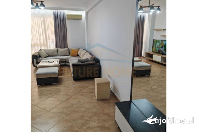 Shtepi me qera 2+1 ne Tirane - 550 Euro