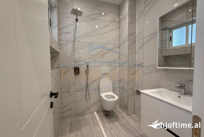 Shtepi me qera Apartament ne Tirane, 2+1, Mobilimi E mobiluar, Pagesa 700  Euro.