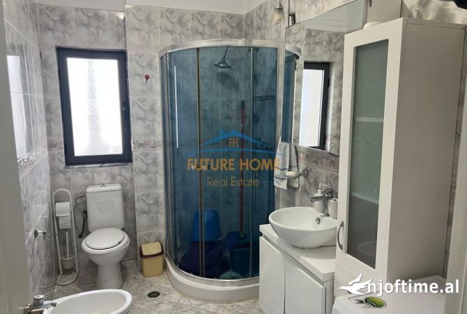 Shtepi me qera Apartament ne Tirane, 2+1, Mobilimi E mobiluar, Pagesa 650  Euro.