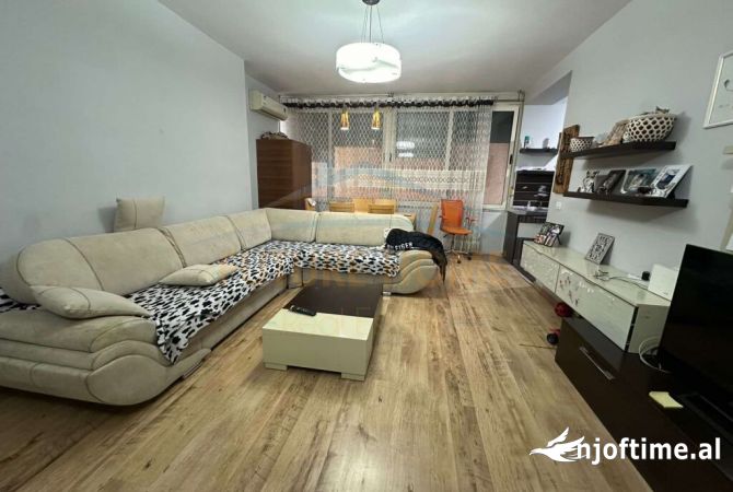 Shtepi ne shitje 1+1 ne Tirane - 100,000 Euro