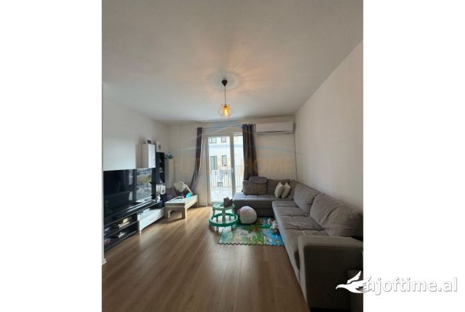 Shtepi ne shitje 2+1 ne Tirane - 210,000 Euro