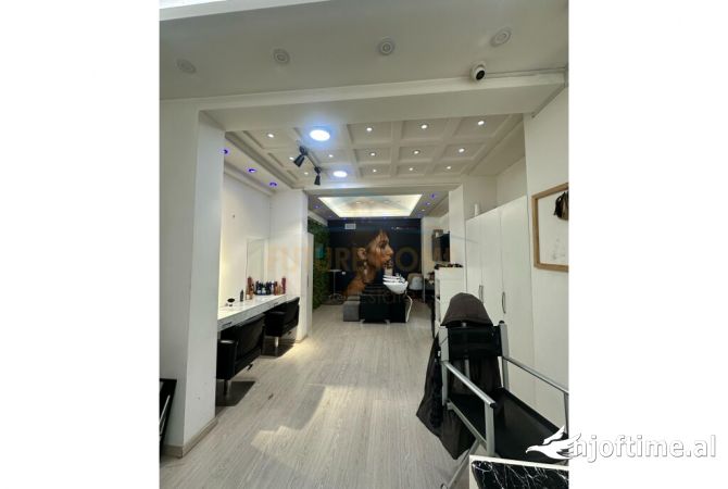 Ambient biznesi ne shitje 3+1 ne Tirane - 22,000 Euro