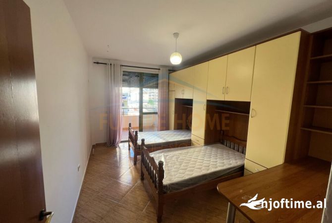 Shtepi me qera 2+1 ne Tirane - 600 Euro