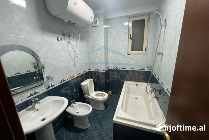 Shtepi me qera 2+1 ne Tirane - 600 Euro