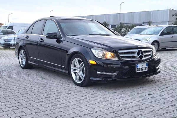 Cars for sale in Lushnje - 7,999 Euro