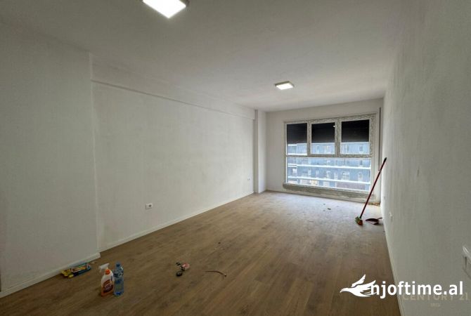 Shtepi me qera 1+1 ne Tirane - 400 Euro