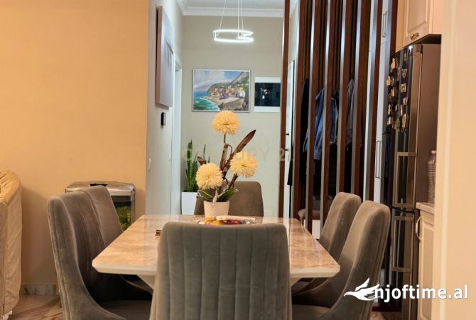 Shtepi ne shitje 3+1 ne Tirane - 215,000 Euro