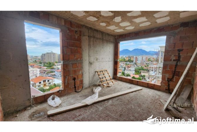 Shtepi ne shitje 1+1 ne Tirane - 97,000 Euro
