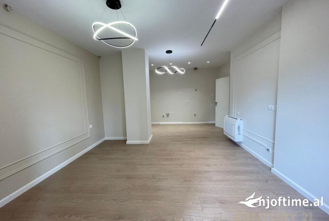 Shtepi ne shitje 2+1 ne Tirane - 255,000 Euro
