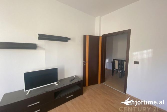 Shtepi ne shitje 1+1 ne Tirane - 108,000 Euro