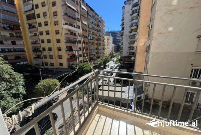 Shtepi me qera 1+1 ne Tirane - 650 Euro