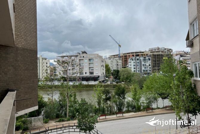 Shtepi ne shitje 1+1 ne Tirane - 150,000 Euro