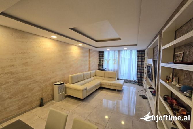 Shtepi ne shitje 2+1 ne Tirane - 210,000 Euro