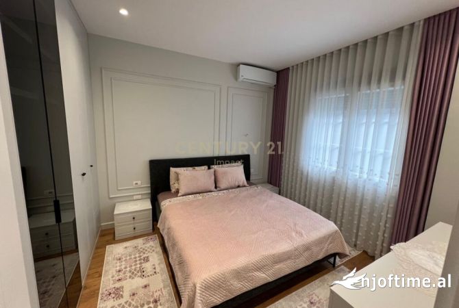 Shtepi ne shitje 3+1 ne Tirane - 215,000 Euro