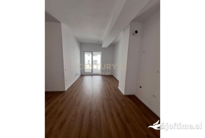 Shtepi ne shitje 1+1 ne Tirane - 86,000 Euro