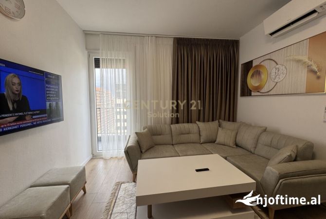 Shtepi me qera 2+1 ne Tirane - 700 Euro