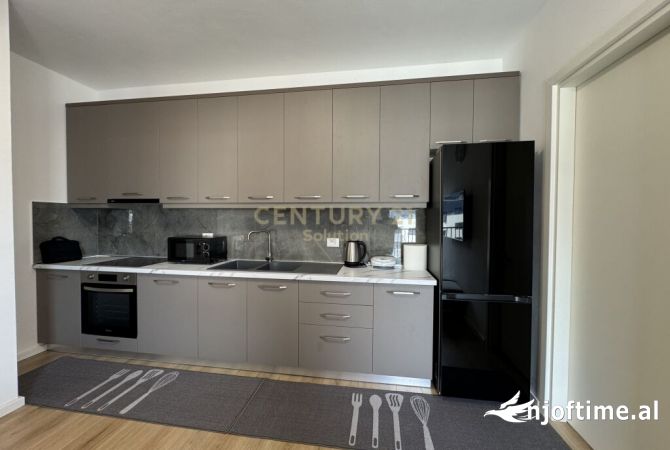 Shtepi me qera 2+1 ne Tirane - 700 Euro