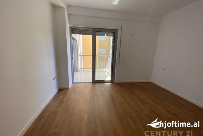Shtepi ne shitje 1+1 ne Tirane - 155,000 Euro