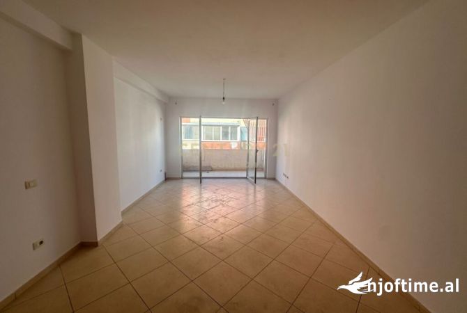 Shtepi ne shitje 1+1 ne Tirane - 88,000 Euro