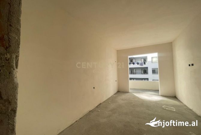 Shtepi ne shitje 2+1 ne Tirane - 75,000 Euro