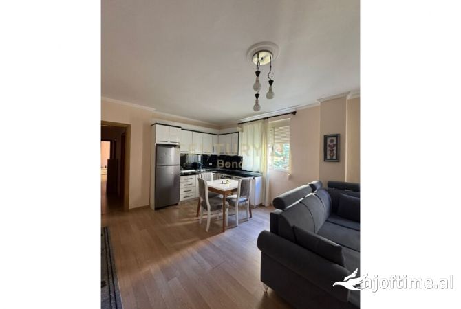 Shtepi ne shitje 2+1 ne Tirane - 175,000 Euro