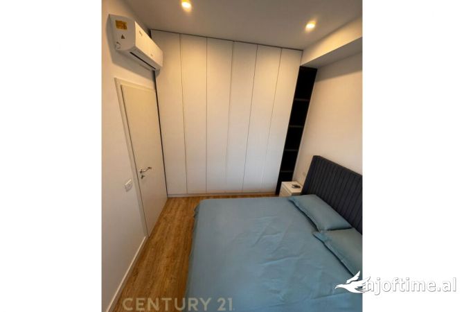 Shtepi ne shitje Apartament ne Tirane, 1+1, Mobilimi E mobiluar, Pagesa 115,000  Euro.