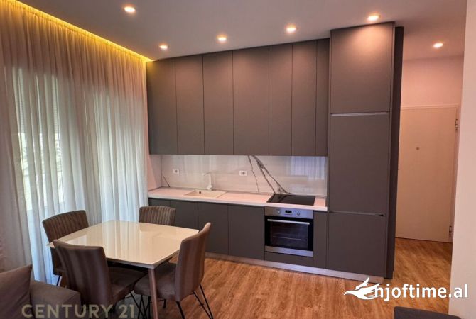 Shtepi ne shitje Apartament ne Tirane, 1+1, Mobilimi E mobiluar, Pagesa 115,000  Euro.