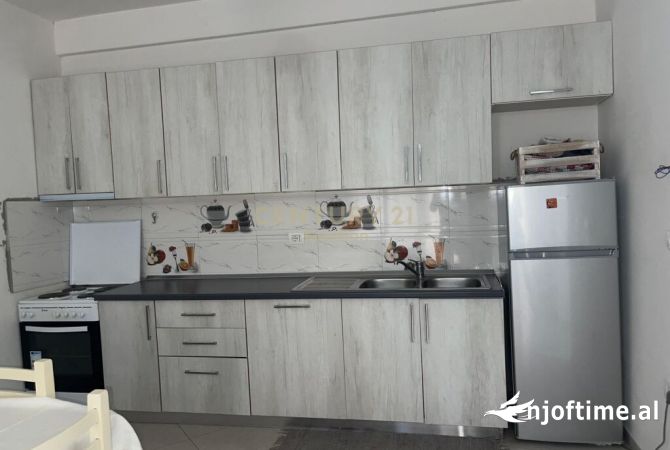 Shtepi ne shitje 1+1 ne Tirane - 122,000 Euro