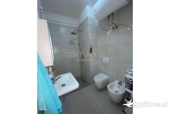 Shtepi ne shitje 1+1 ne Tirane - 122,000 Euro