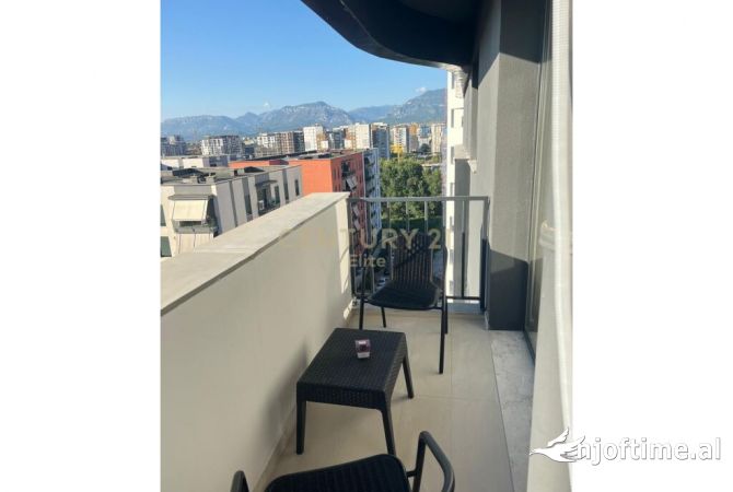 Shtepi ne shitje Apartament ne Tirane, 2+1, Mobilimi E mobiluar, Pagesa 210,000  Euro.