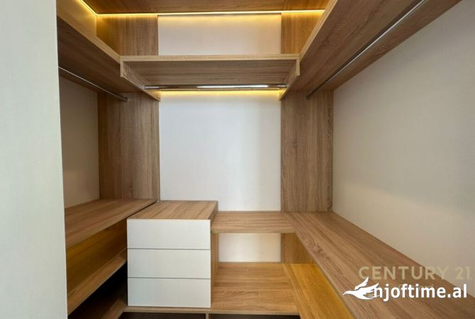 Apartment for sale in Tirana 1+1, Furnished