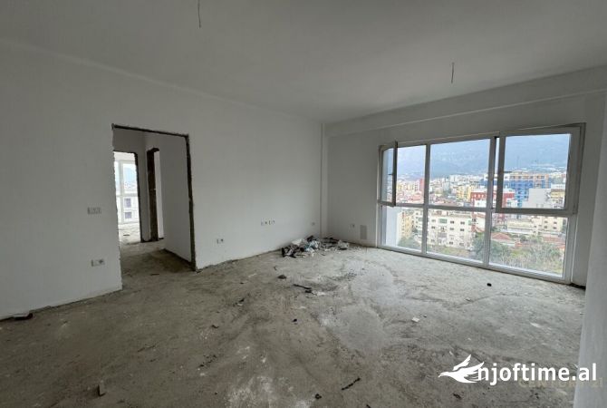 Shtepi ne shitje 2+1 ne Tirane - 155,000 Euro