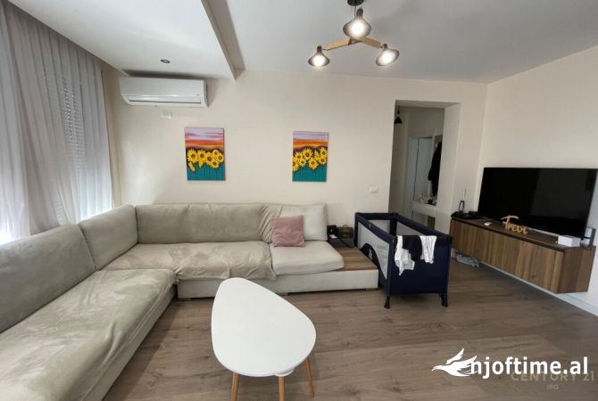 Shtepi ne shitje 2+1 ne Tirane - 210,000 Euro