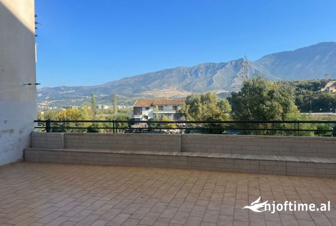 Shtepi ne shitje Apartament ne Vlore, 1+1, Mobilimi E mobiluar, Pagesa 85,000  Euro.