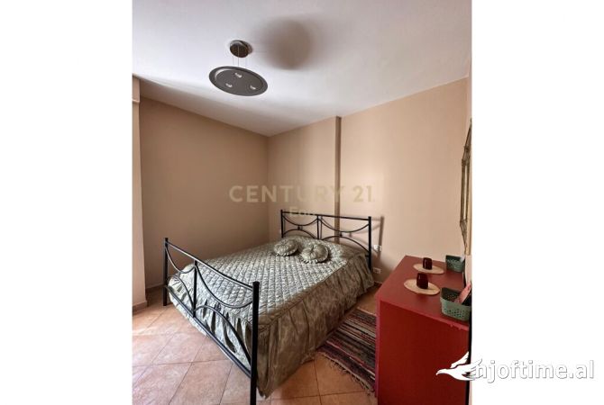 Shtepi ne shitje Apartament ne Durres, 1+1, Mobilimi E mobiluar, Pagesa 99,000  Euro.