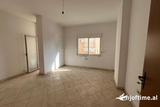 Shtepi ne shitje 1+1 ne Durres - 49,000 Euro