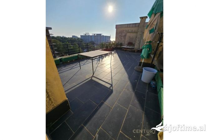 Shtepi ne shitje Apartament ne Durres, 1+1, Mobilimi E mobiluar, Pagesa 75,000  Euro.