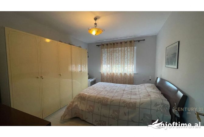 Shtepi me qera Apartament ne Tirane, 2+1, Mobilimi E mobiluar, Pagesa 500  Euro.