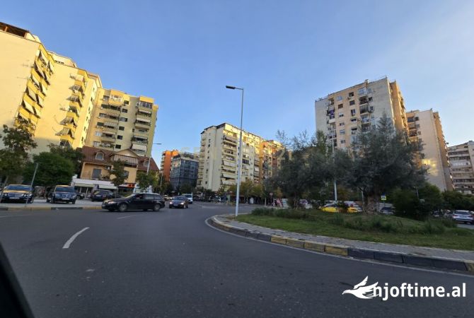 Shtepi ne shitje 1+1 ne Tirane - 165,000 Euro