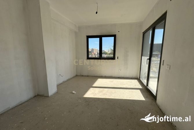 Shtepi ne shitje 2+1 ne Tirane - 158,000 Euro