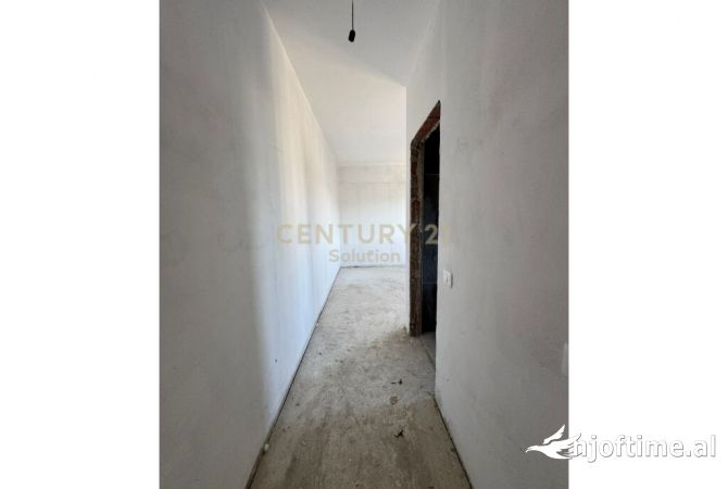 Shtepi ne shitje 2+1 ne Tirane - 158,000 Euro