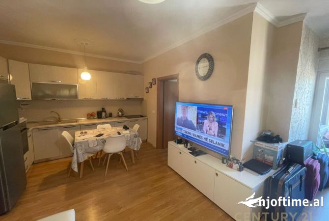 Shtepi ne shitje 1+1 ne Tirane - 157,000 Euro