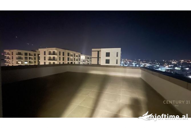 Shtepi ne shitje Apartament ne Tirane, 3+1, Mobilimi E mobiluar, Pagesa 335,000  Euro.