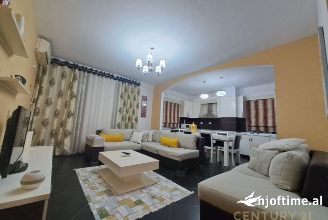 Shtepi ne shitje 2+1 ne Tirane - 160,000 Euro