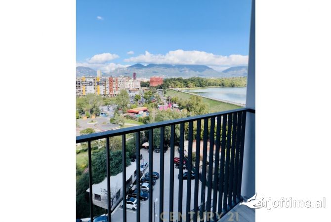 Shtepi ne shitje Apartament ne Tirane, 3+1, Mobilimi Bosh, pa mobiluar, Pagesa 565,000  Euro.