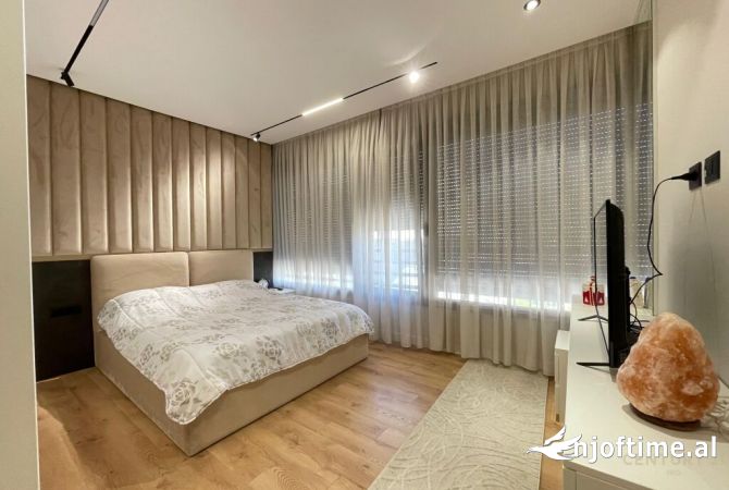 Apartment for sale in Tirana 2+1, Furnished