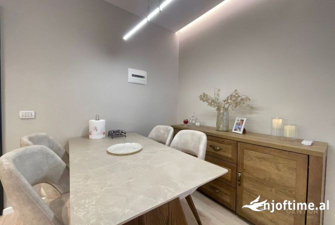 Shtepi ne shitje 2+1 ne Tirane - 230,000 Euro