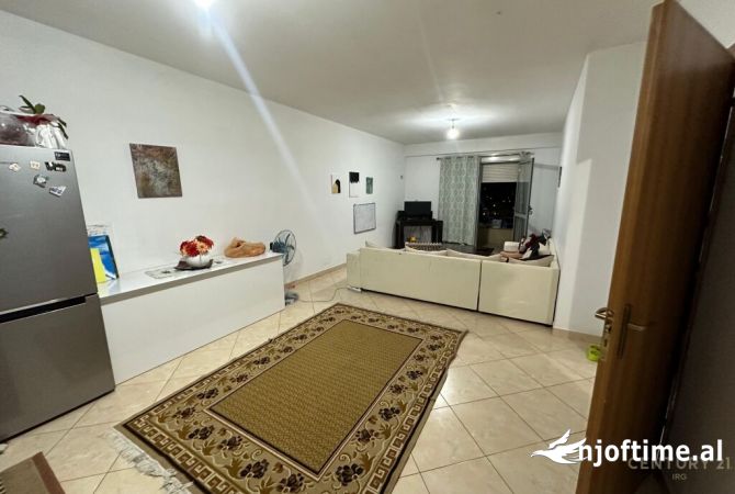 Shtepi ne shitje 2+1 ne Tirane - 130,000 Euro