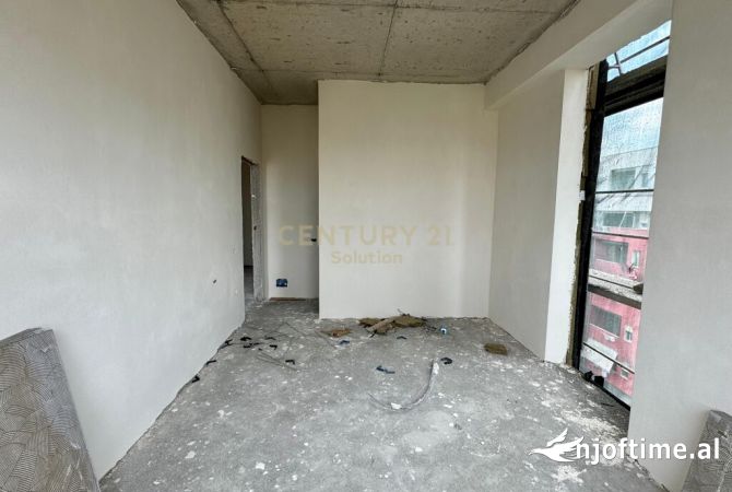 Shtepi ne shitje Apartament ne Tirane, 2+1, Mobilimi Bosh, pa mobiluar, Pagesa 169,000  Euro.