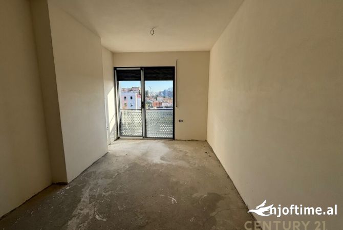 Shtepi ne shitje 2+1 ne Tirane - 160,000 Euro
